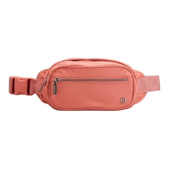 lululemon belt bag brier rose Everywhere (1 L) in Rose, One Size lemon bunny Lululemon Wunderlust Belt Bag -